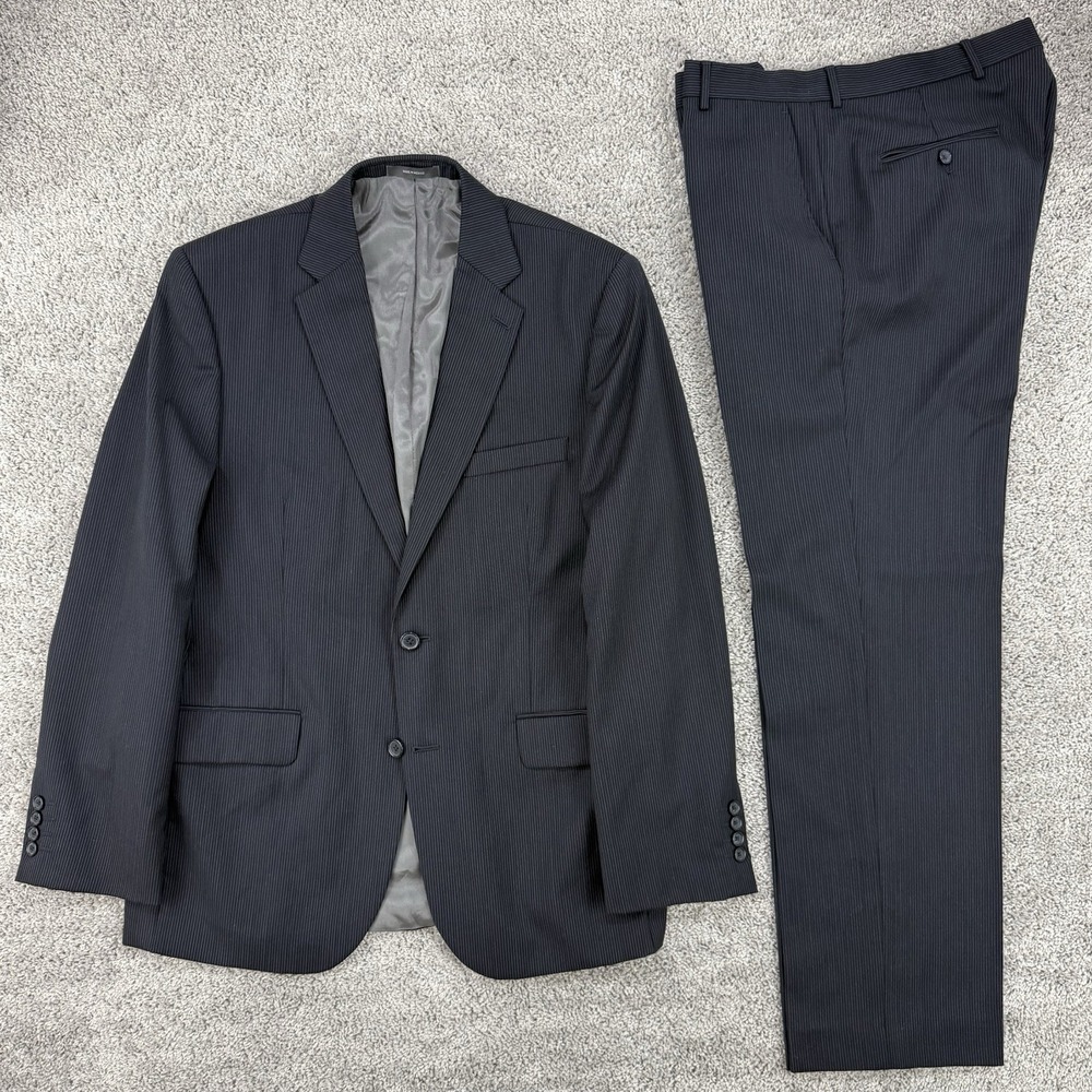 Joseph Abboud Suit Men's 42R/34x32 Navy Pinstripe 100% Wool Dual Vent Flat Front